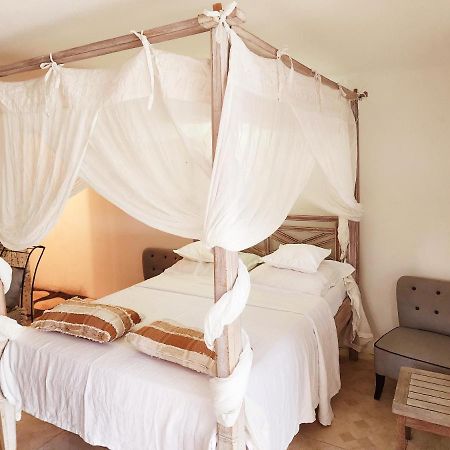 Perle Stone Studio- Bed And Breakfast Simpson Bay Extérieur photo