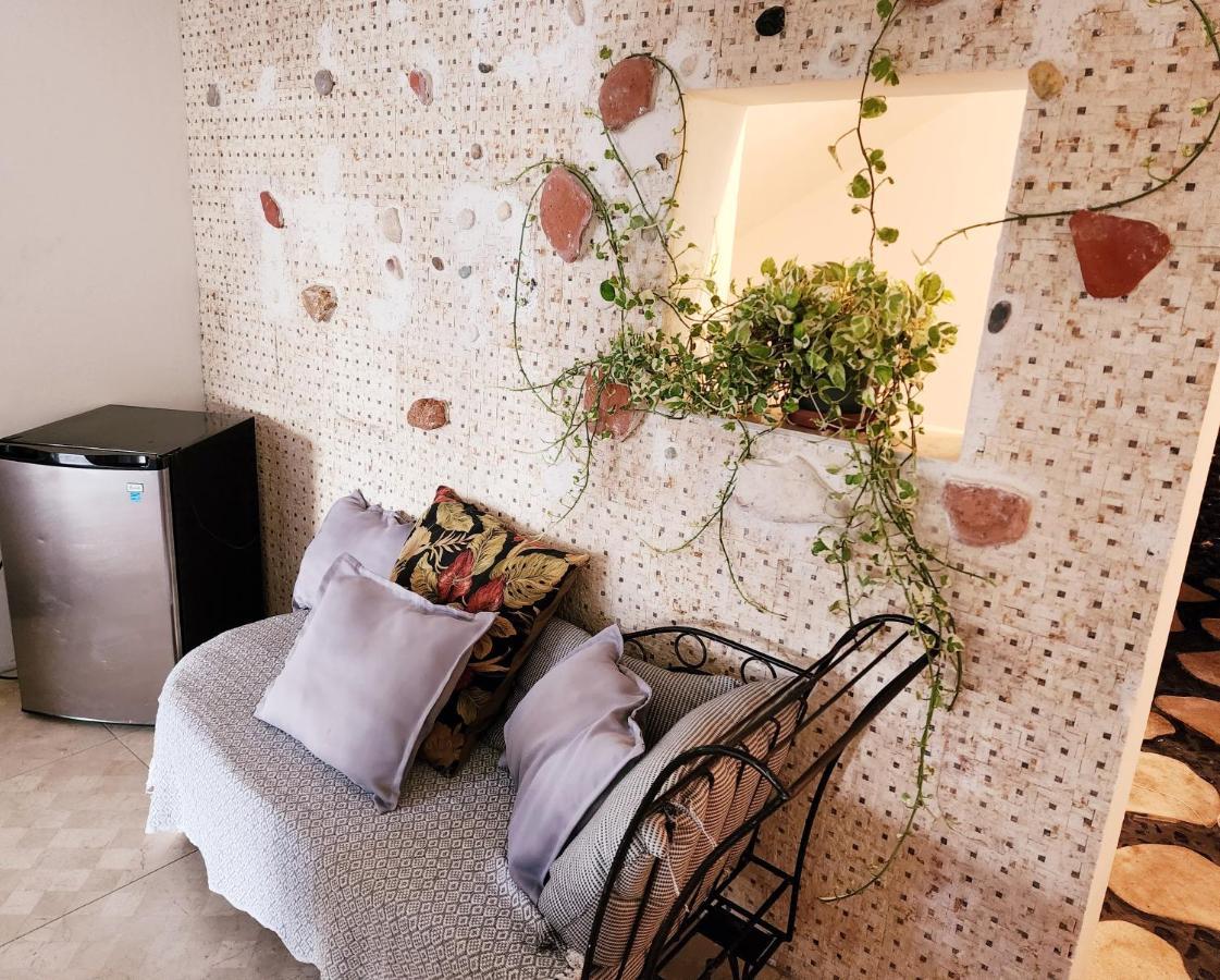 Perle Stone Studio- Bed And Breakfast Simpson Bay Extérieur photo