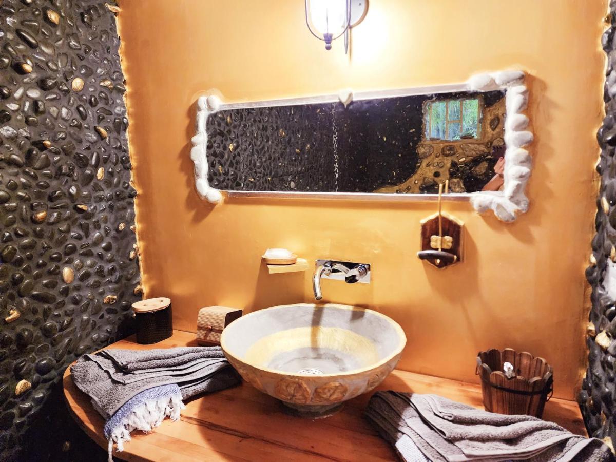 Perle Stone Studio- Bed And Breakfast Simpson Bay Extérieur photo